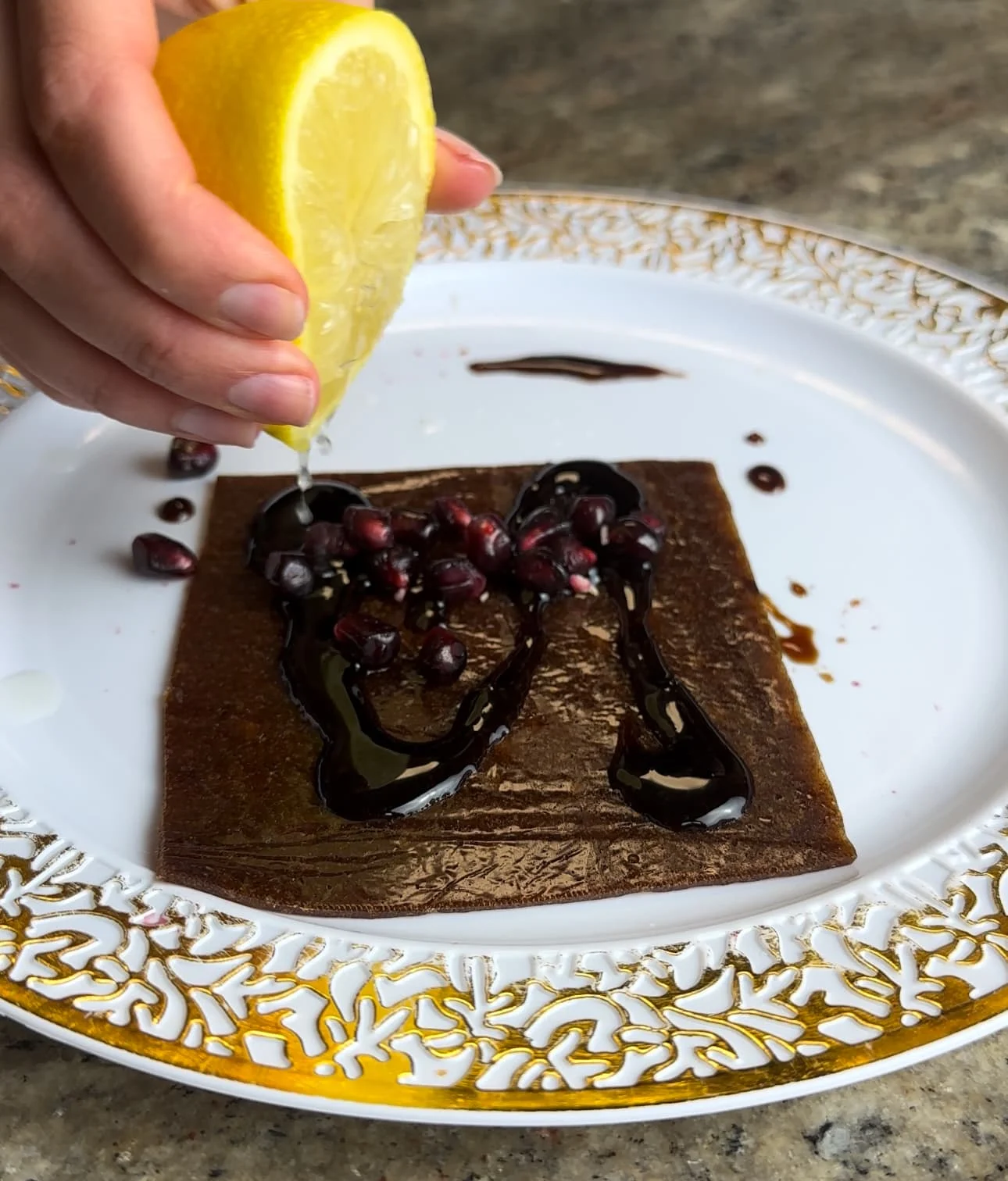 Lavashak rolls with lemon and salt